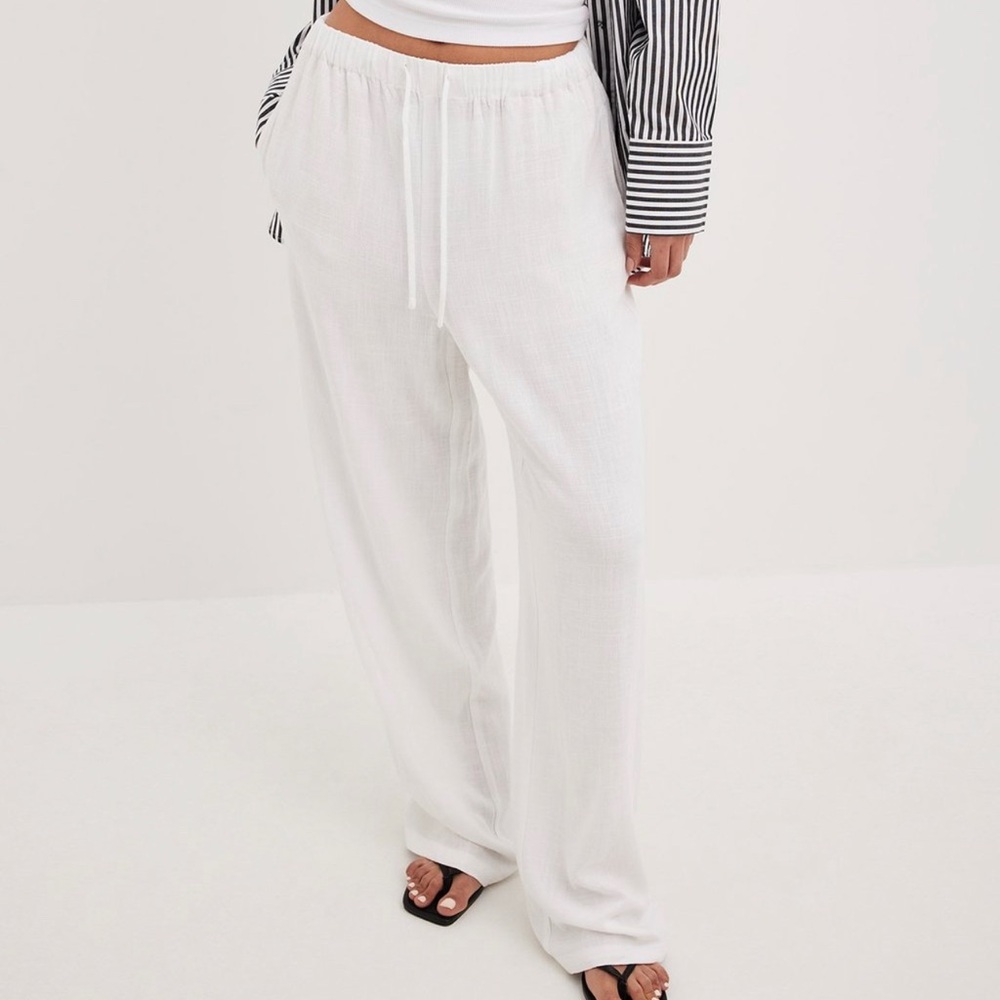 NA-KD Relaxed Linen Blend Trousers (Size 32)
